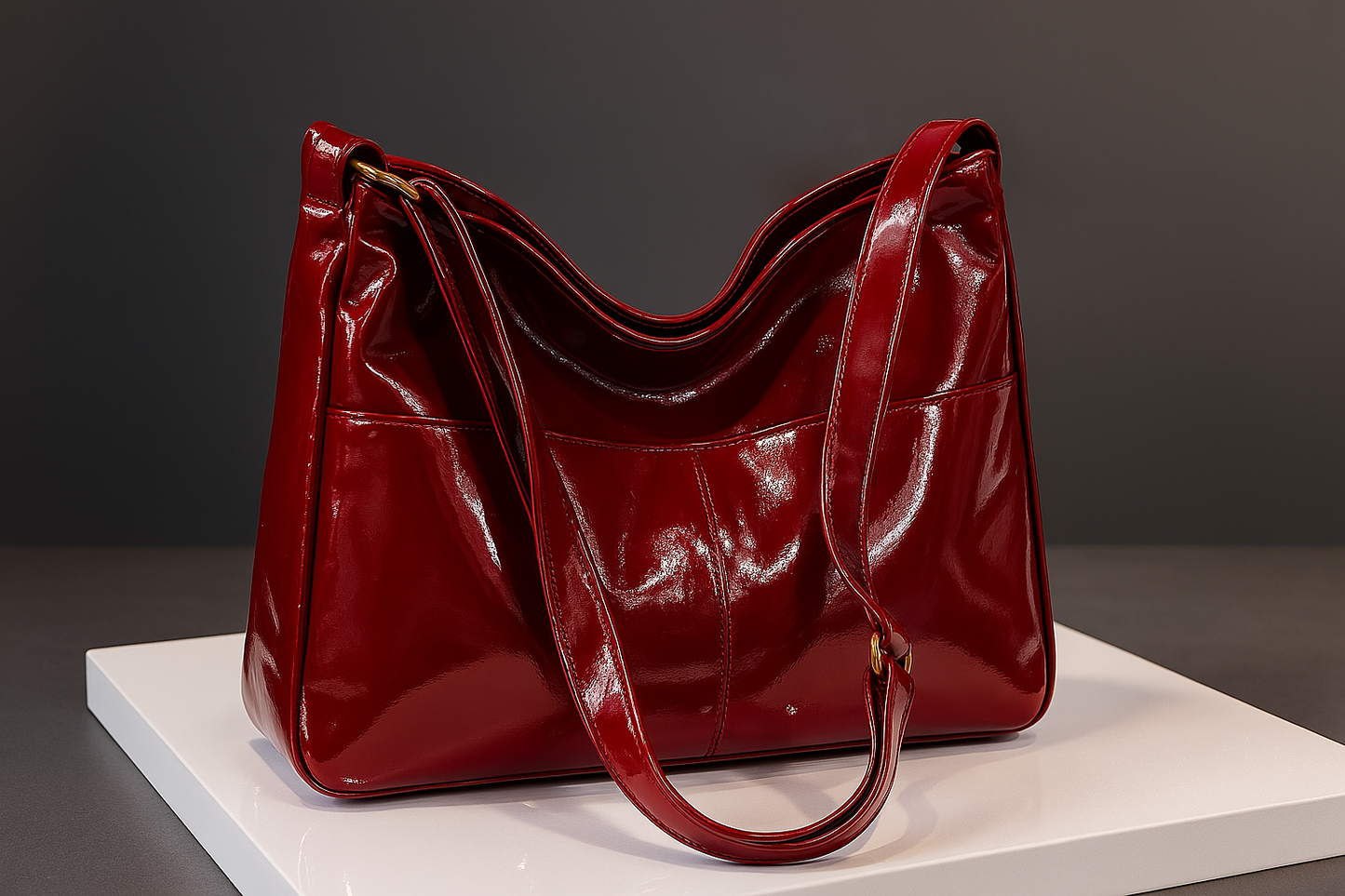 Sac à main bandoulière couleur cerise