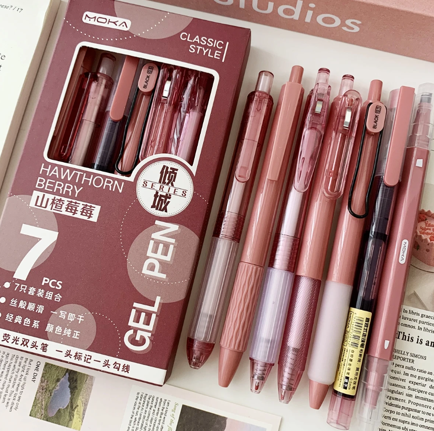 6 gel pens + 1 highlighter (several colors) - Kamuxury