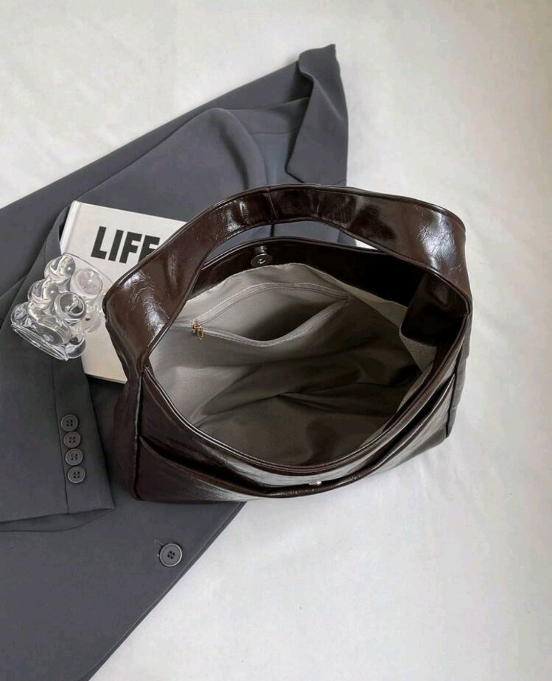 Kamy Collection : Beautiful chocolate handbag - Kamuxury