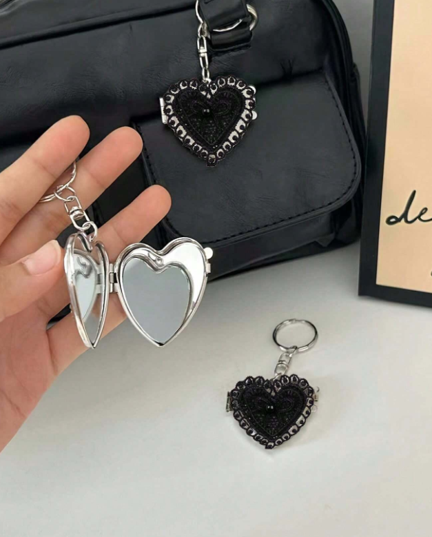 Black/ white Silk Bow Mirror Keychain – Y2K Vintage Bag Charm