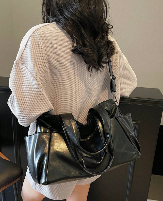 Pokkie bag - For those who love pockets - Kamuxury