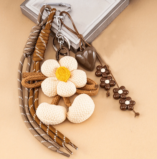 Brown Beaded Flower & Heart Keychain - Kamuxury