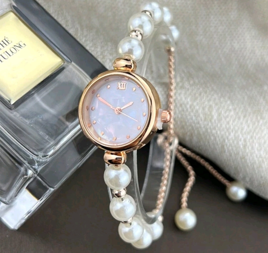 Elegant Rose Gold Quartz Watch with Mother of Pearl Dial and Adjustable Metal Strap for Women